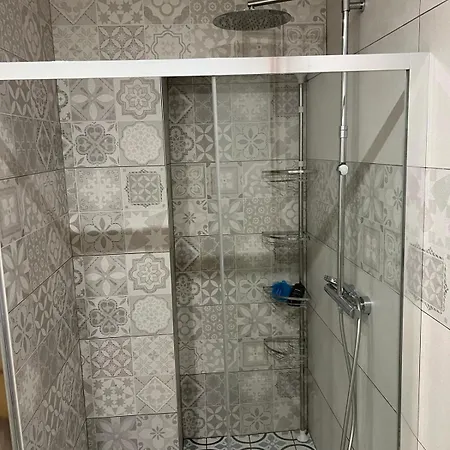 Entier Refait A Neuf Pour Court Sejour דירה *